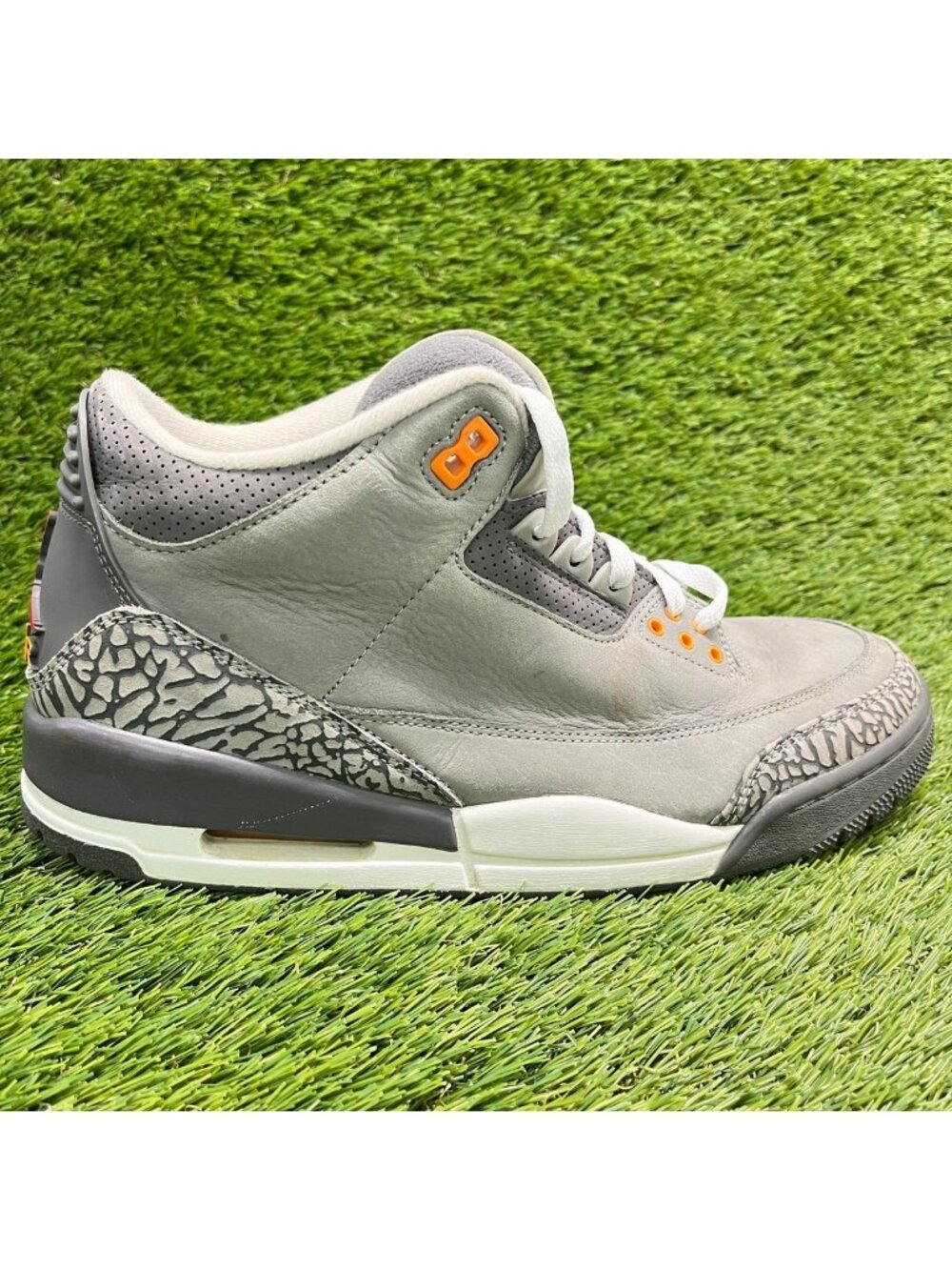 Nike Air Jordan 3 Retro Mens Size 10 Cool Gray White Basketball Shoes Sneakers